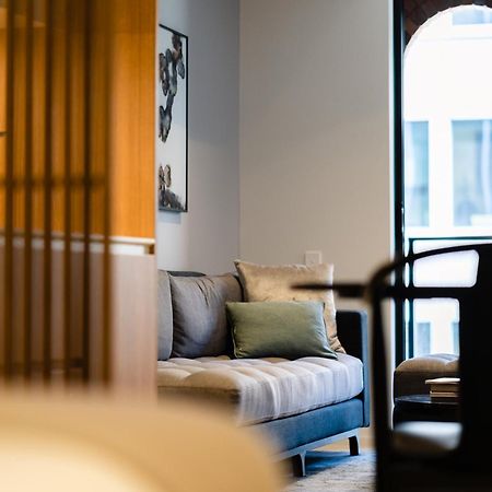 Skye Suites سيدني الغرفة الصورة A room at the hotel