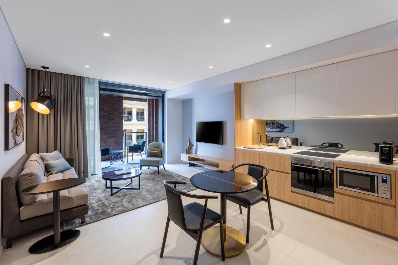 Skye Suites سيدني المظهر الخارجي الصورة A typical apartment at The Standard London